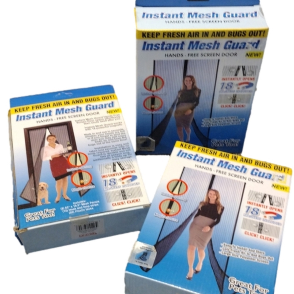 Instant MESH GUARD HANDS FREE SCREEN DOOR 18 🧲 MAGNETS. INSTANTLY OPENS NEW!